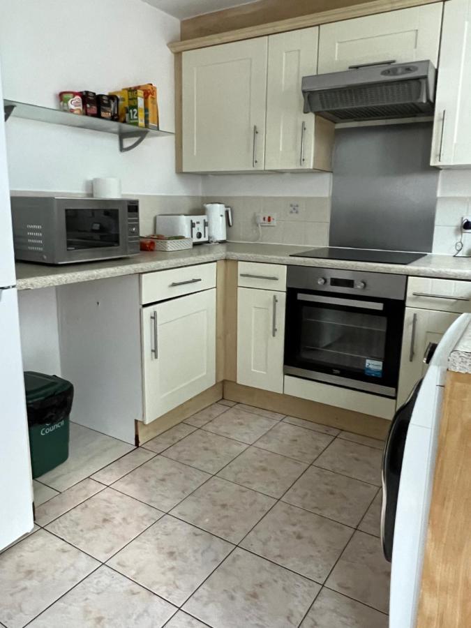 Lovely 3 Bed Short Stay Manchester Exterior photo